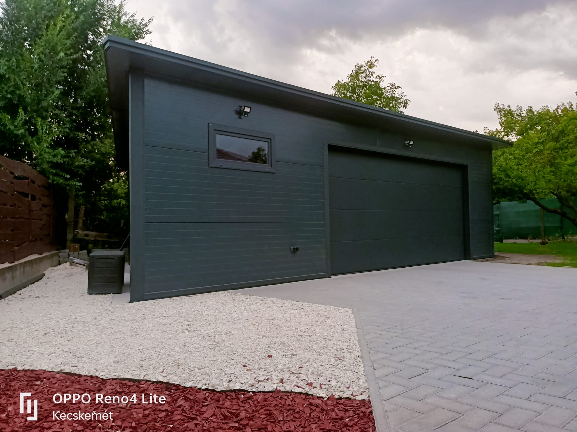 Mi különbözteti meg mobilgarázsainkat a versenytársak kínálatától?